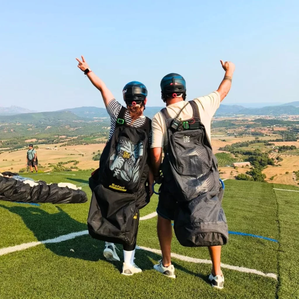 Vola en família amb SkyCrew Parapent